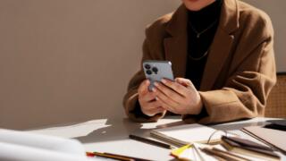 スマホ副業は怪しい？詐欺や悪質業者を見極める方法や注意点を紹介